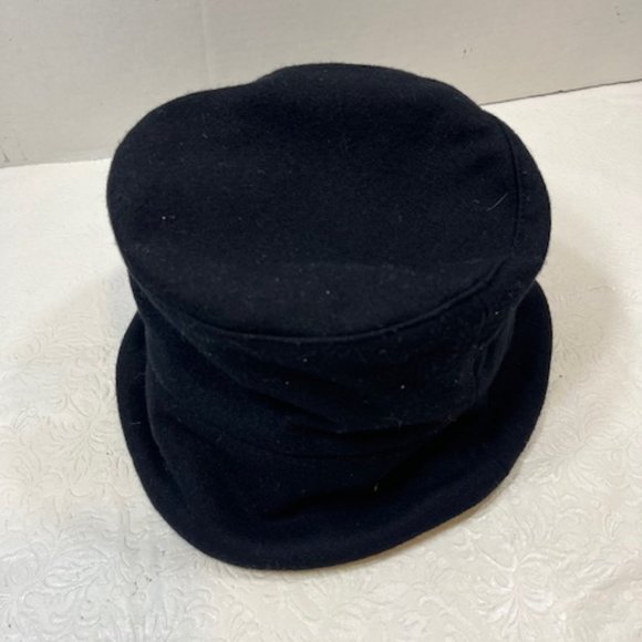 Liz Claiborne Woman's Black Wool Winter Bucket Hat Soft & Comfortable VGUC - Picture 9 of 12